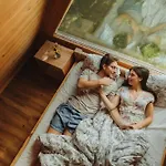 럭셔리텐트 Glamping Bizjak 프레드보르