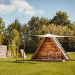 Glamping Bizjak 럭셔리텐트 *