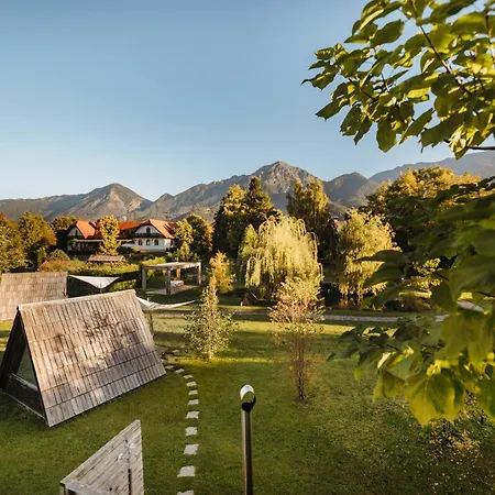 Οργανωμένο κάμπινγκ Glamping Bizjak