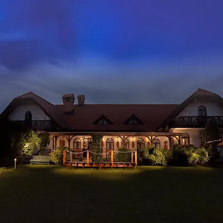 Glamping Bizjak Luxussátor